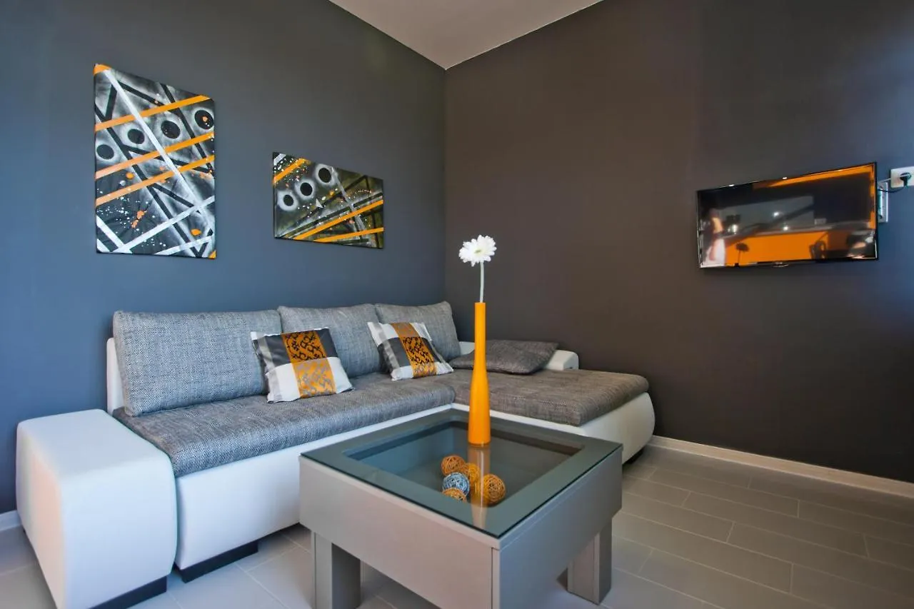 Apartments Mauri Vrsar
